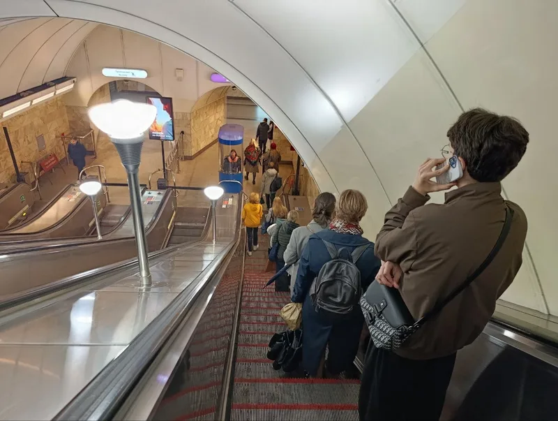 Бюджет Петербурга может отложить траты на четыре объекта метро