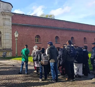 Экзамен на гида в Петербурге сдали больше трех тысяч специалистов