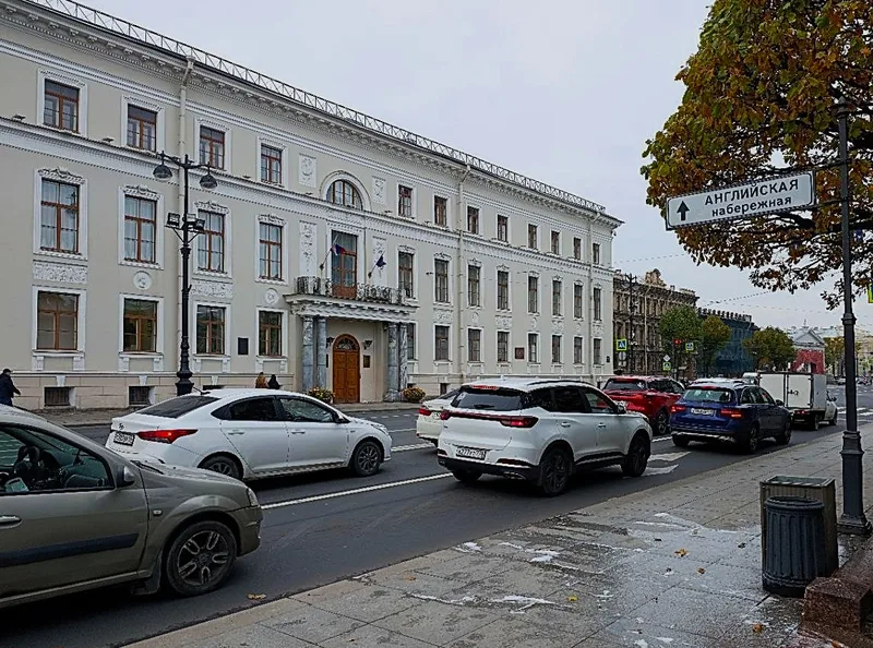 Петербург вошел в топ-3 регионов с самым молодым автопарком